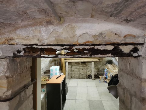 pose poutre ipn cave voutée